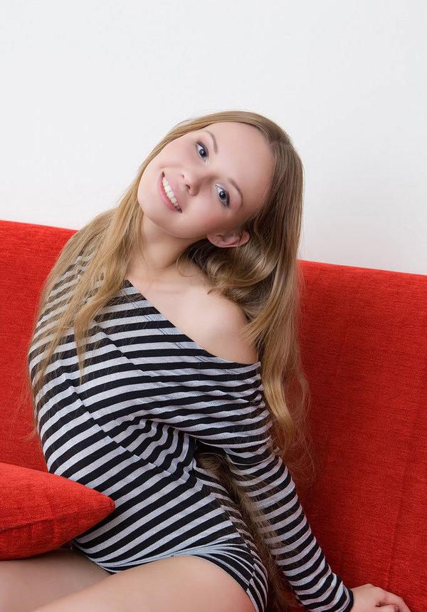 Катенька, 22 года, 2 размер груди